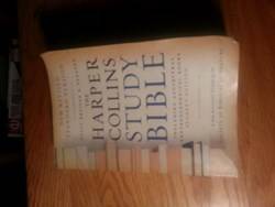 Harpercollins Study Bible - Student Edition